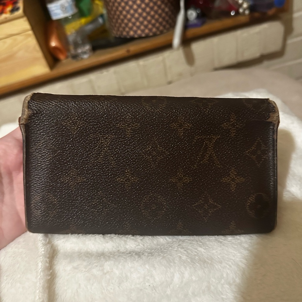 Louis Vuitton Brown Wallet - Picture 6 of 16